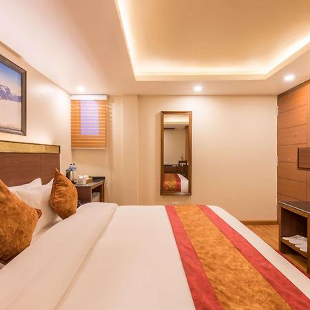 Hotel Infinity International Near Igi Airport Νέο Δελχί Εξωτερικό φωτογραφία