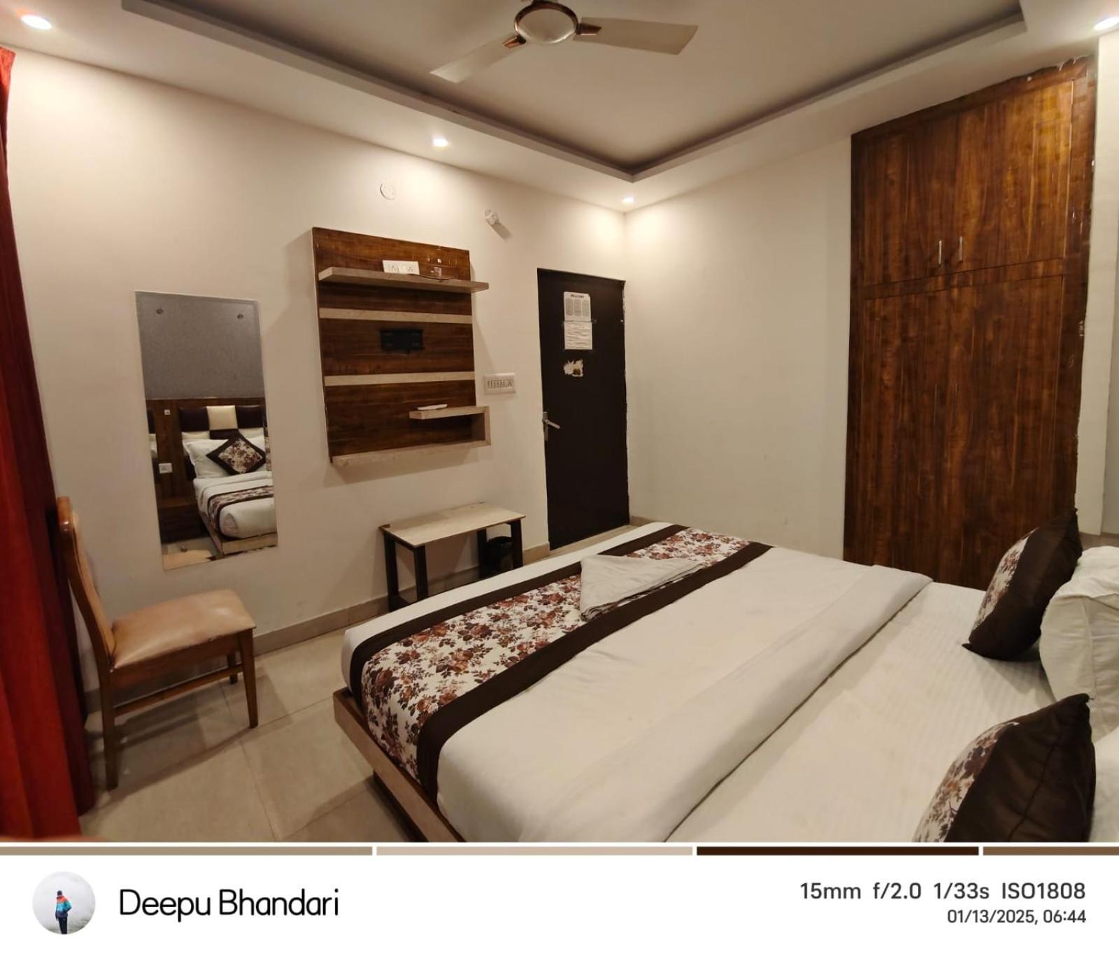 Hotel Infinity International Near Igi Airport Νέο Δελχί Εξωτερικό φωτογραφία